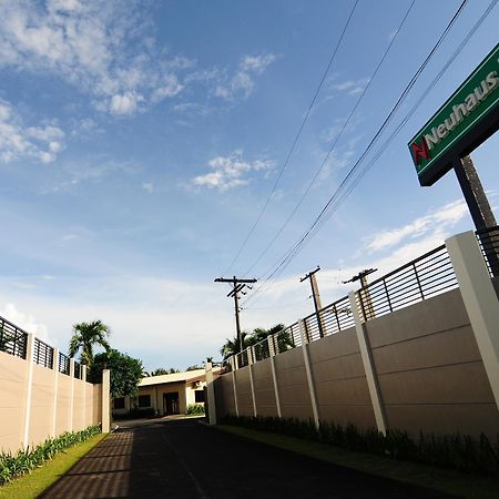 Neuhaus Inn Legazpi Exteriér fotografie